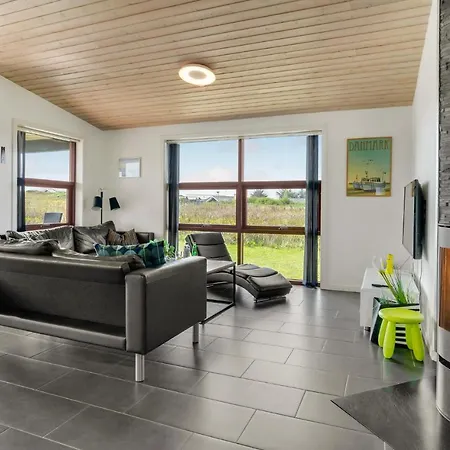 別荘 Pet Friendly In With Sauna Løkken